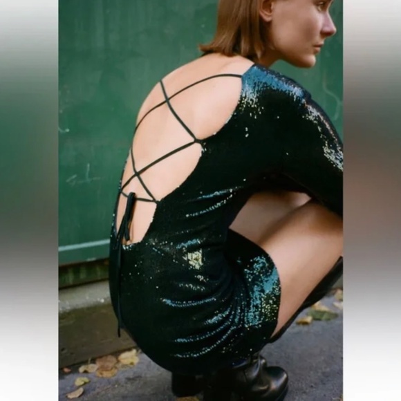 New ZARA SHORT SEQUIN DRESS GREEN - REF. 7901/445 XS - Picture 2 of 4